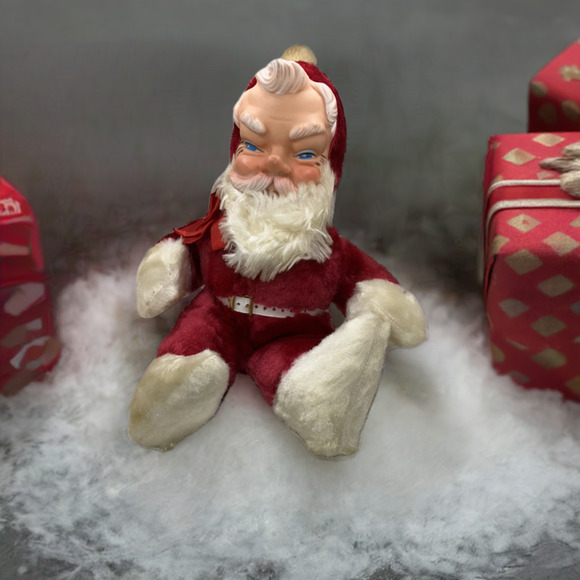 Vintage Stuffed Rubber Face SANTA CLAUS (GUND) Wind Up Music Box (Working)